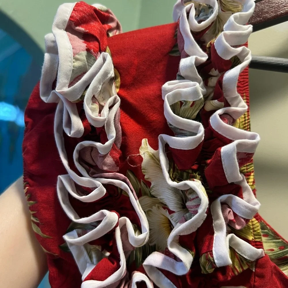 Vibrant Floral Ruffle Blouse - Picture 1 of 12